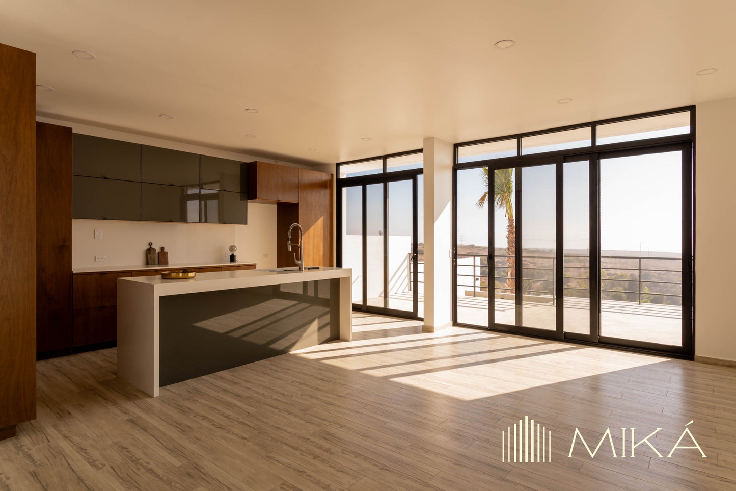 2. CASA EN REAL DEL MAR