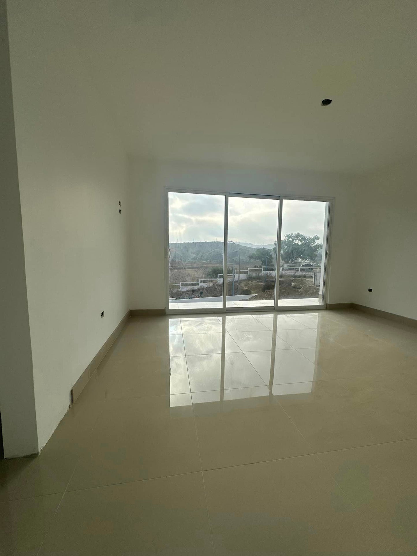 4. CASA EN AGUAJE DE LA TUNA, TIJUANA
