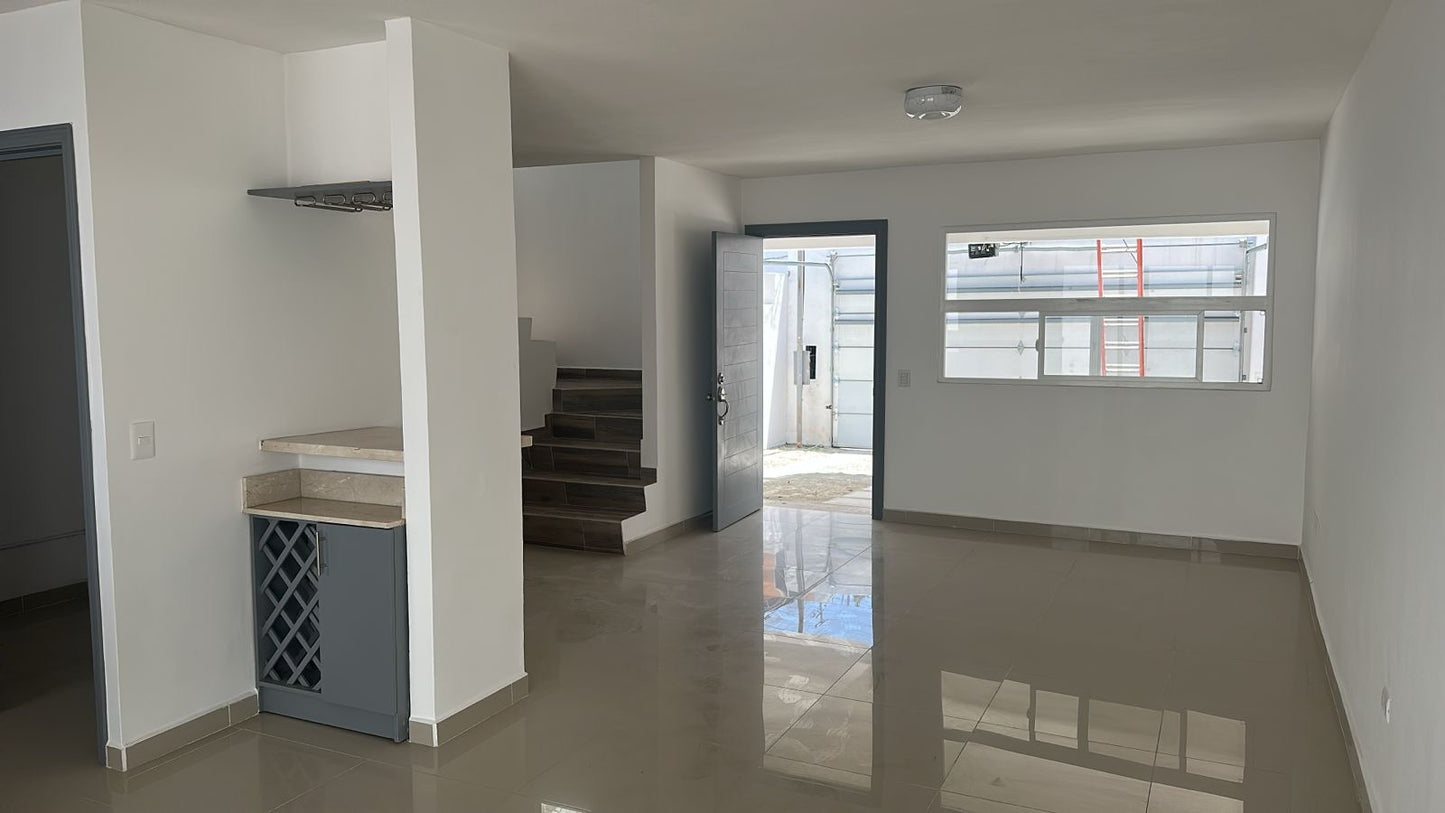 5.CASA EN PRIVADA LOMAS DEL RÍO