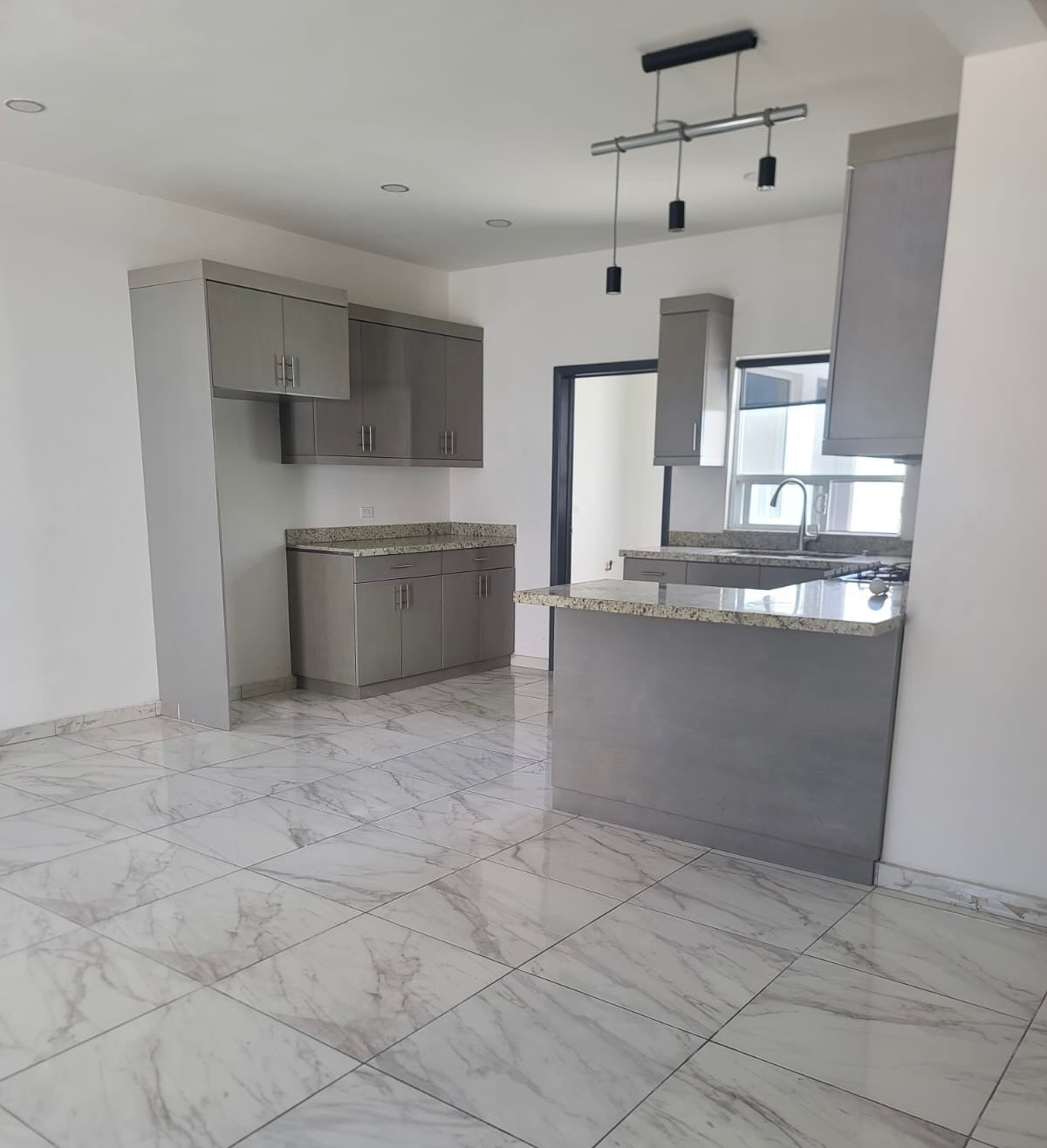 2.RENTA SAN MARINO RESIDENCIAL