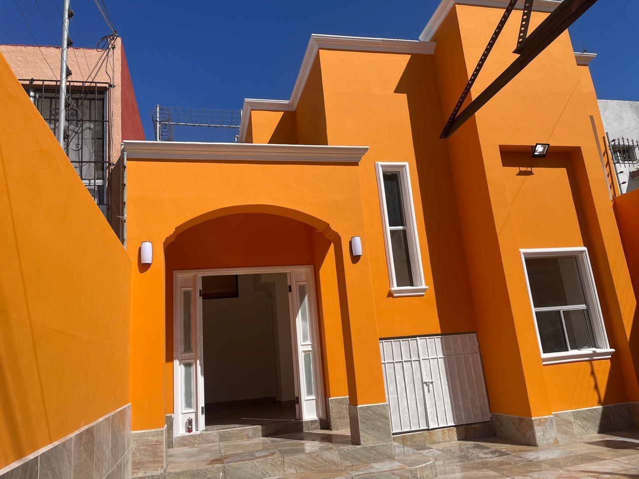 CASA SECCIÓN JARDINES, PLAYAS DE TIJUANA