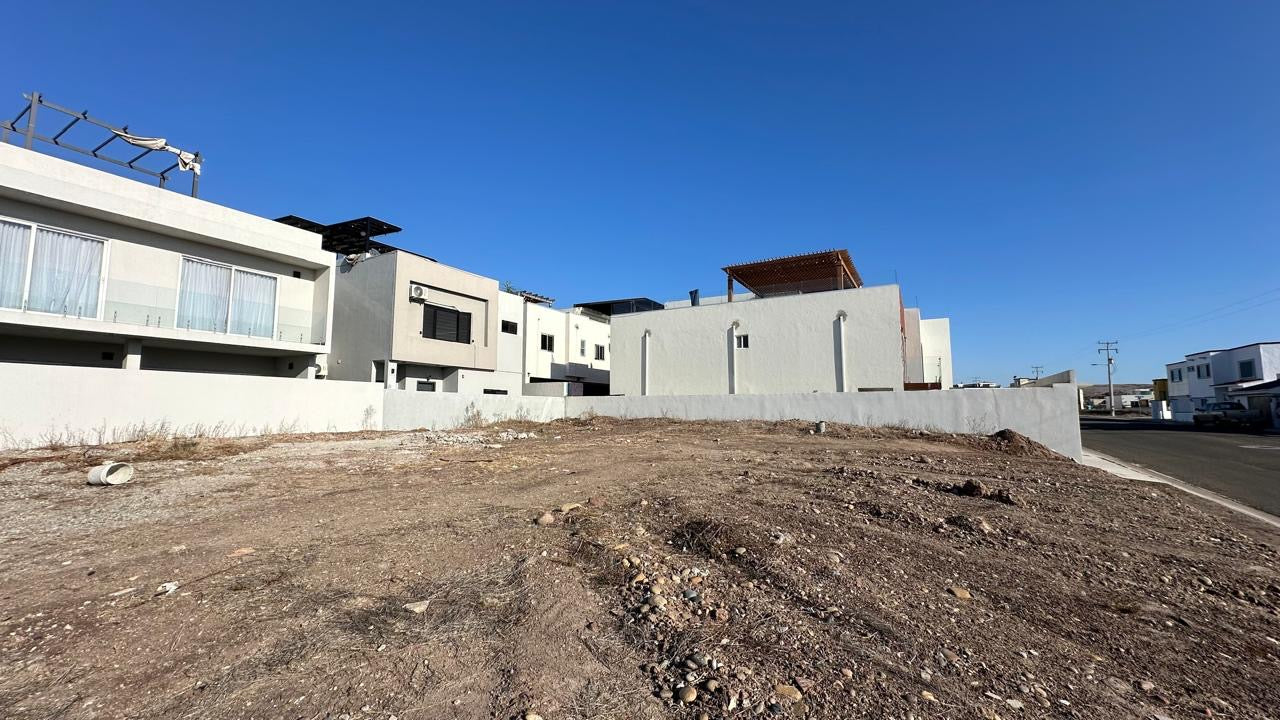8.TERRENO PUNTAZUL, ROSARITO