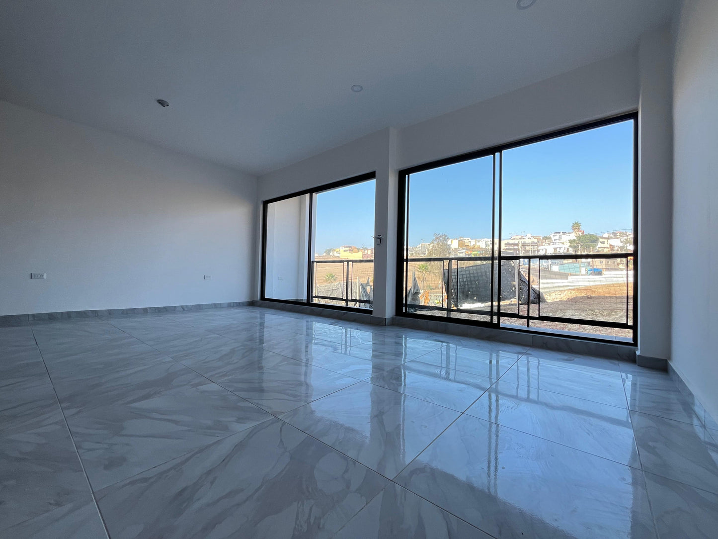 3.CASA NUEVA BLVD. DEFENSORES, ROSARITO