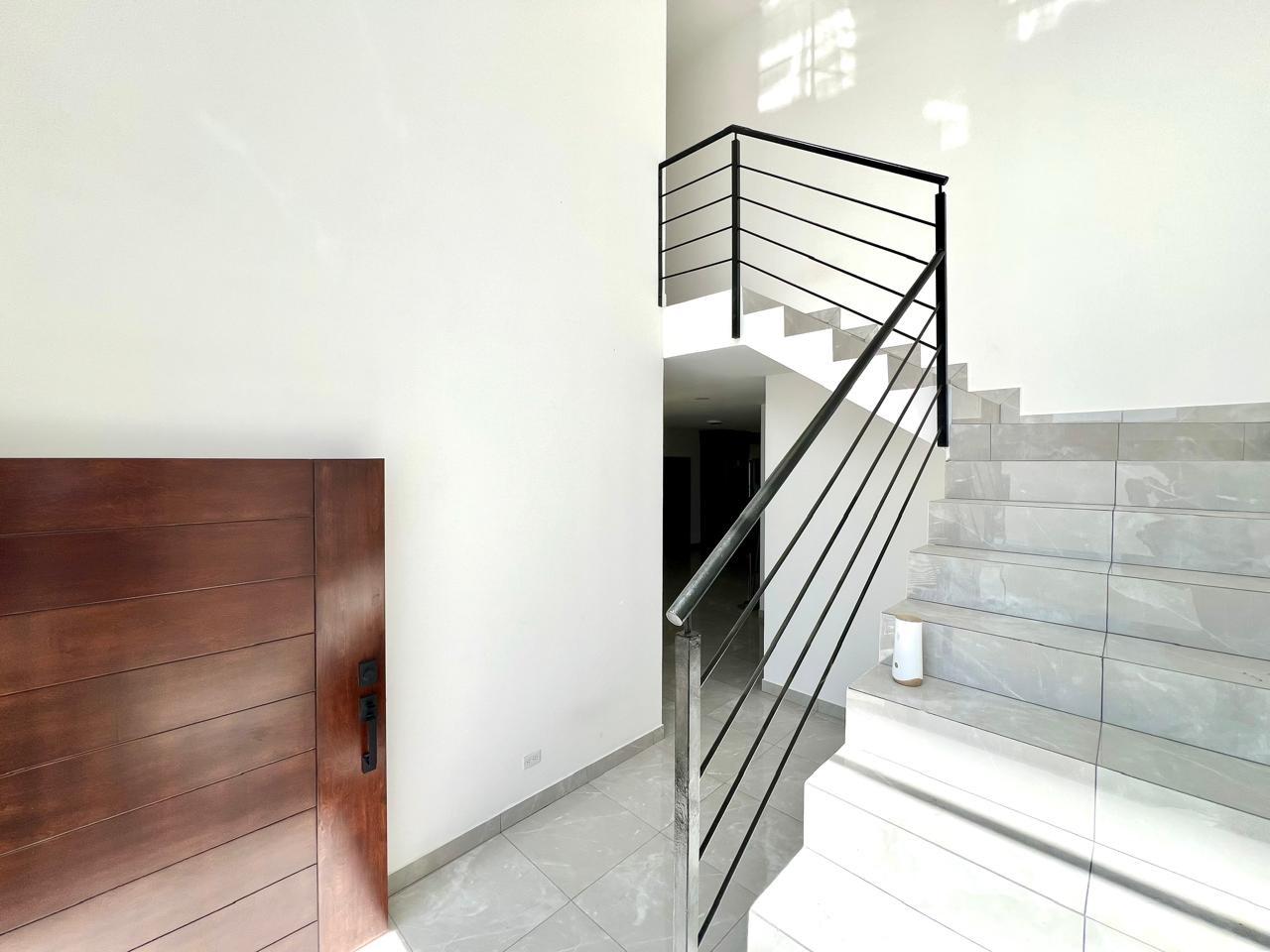 3.CASA EN LEANDRO VALLE, TIJUANA